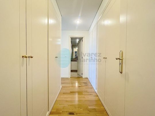 3 bedroom luxury Flat for rent in Lisbon - Photo 1