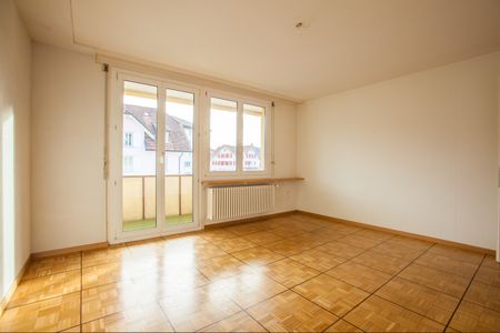 "Helle 3.5-Zimmer-Wohnung mit Balkon in Herisau" - Photo 4