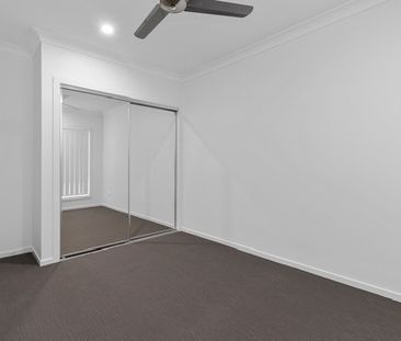 20 Voyage Street, Newport QLD 4020 - House For Rent - $950 | Domain - Photo 6