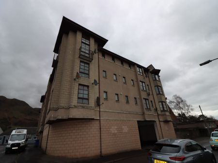 Arthur Bett Court Stirling, FK13 6DW - Photo 5