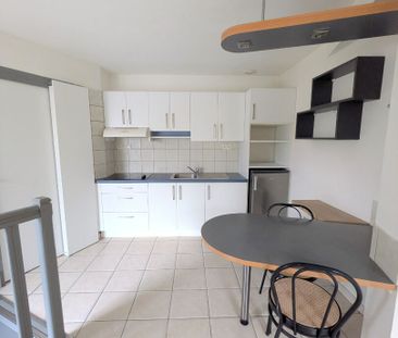 Location Appartement 1 pièce 28m² VITRE 35500 - Photo 2