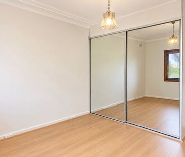 Four Bedroom Home in a Convenient Location - Photo 1