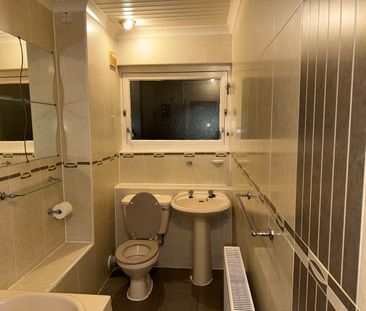 2 Bed Flat, Dougrie Rd, G45 - Photo 3