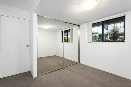 6/1 Pine Street, Chippendale NSW 2008 - Apartment For Rent | Domain - Photo 5
