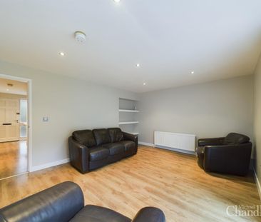 47 Fortwilliam Grange, Belfast, BT15 4AU - Photo 2