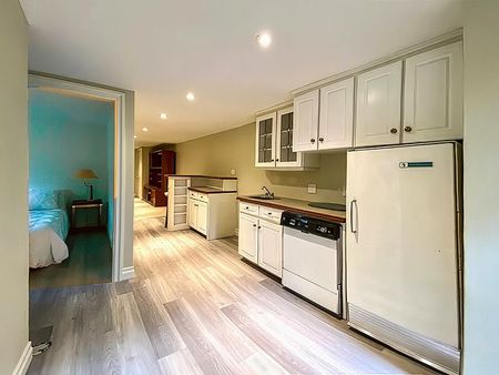 For Lease - 21 Melgund Road Unit# Main + Lower, Toronto, Ontario - Photo 2