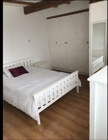 Room in a Shared House, Denham Crescent, CR4 - Photo 4