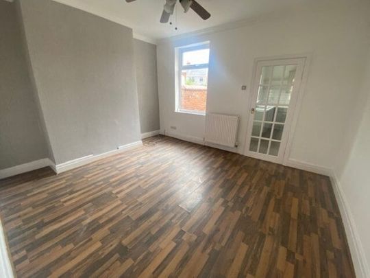 Cunliffe Road, Blackpool, FY1 6RX - Photo 1