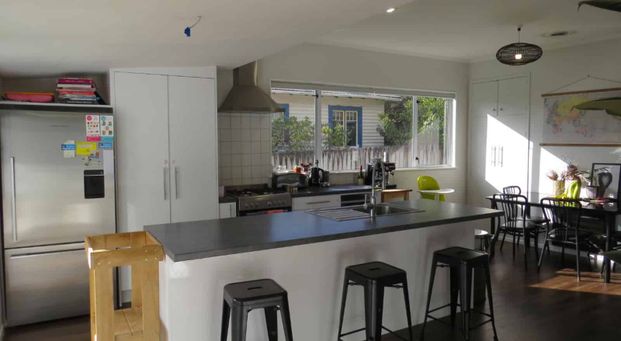 Contemporary Home In Strandon - Photo 1