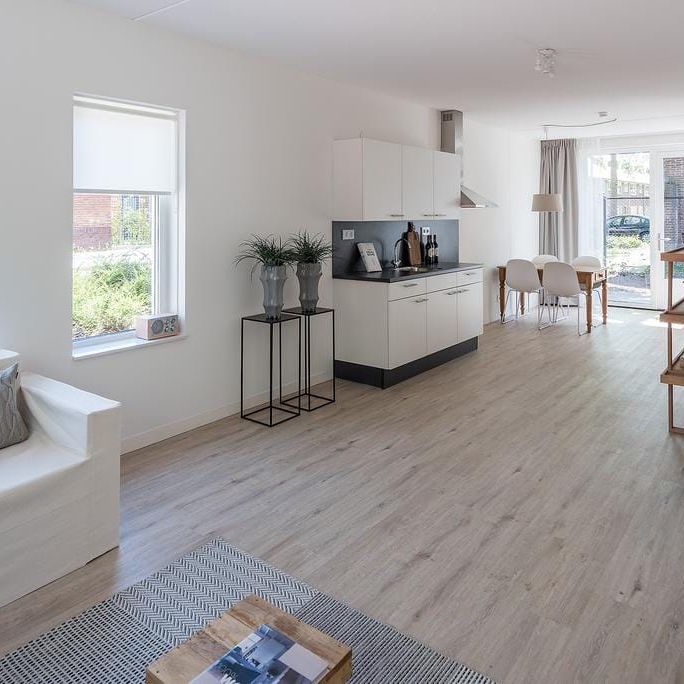 Ellingtonstraat 83, Componistenbuurt, 6044VA, Roermond - Photo 1