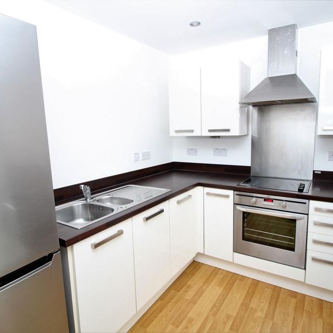 2 bedroom flat to rent - Photo 1
