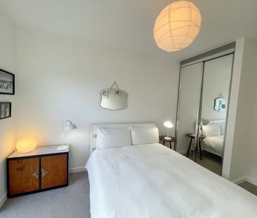 2 Bed Flat, Atkins Square, E8 - Photo 6