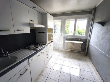 Location Appartement 4 pièces 75m² CHALON SUR SAONE 71100 - Photo 5
