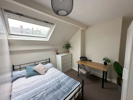 5 bedroom house share to rent - Photo 4