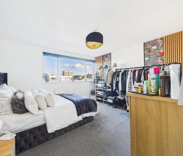 3 bedroom terraced house to rent - Photo 5