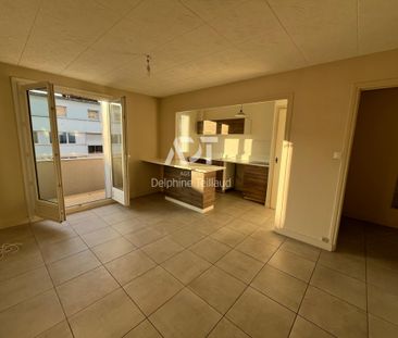 Location Appartement 3 pièces 55m² GRENOBLE 38100 - Photo 1