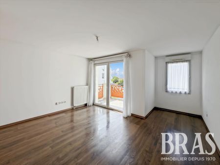 Location Appartement 2 pièces 45m² ST SEBASTIEN SUR LOIRE 44230 - Photo 2
