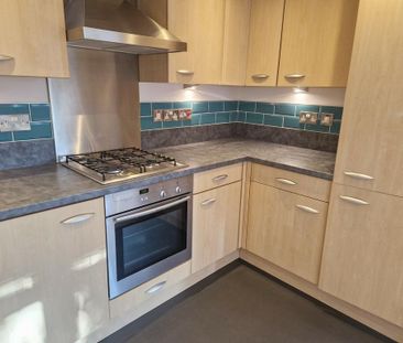 2 bedroom apartment to rent - Photo 2