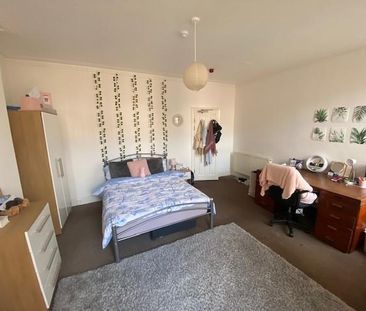 6 bedroom private hall to rent - Photo 6