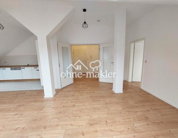 Dachgeschosswohnung in Bückeburg - Foto 1