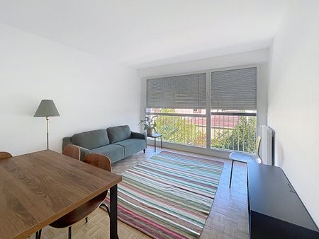 Location Appartement 2 pièces 47m² - Photo 3
