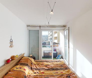 Appartement à louer - PLACE LUTON - Photo 5