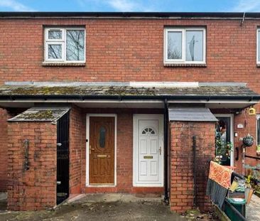 Thornham Road, Shaw, OL2 - Photo 3