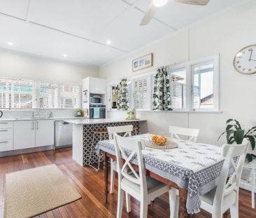 Beautiful Family Home Close to Everything You Could Ever Need - Photo 1