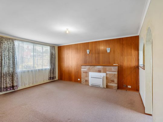 Comfortable Family Living in a Sought-After Location - Photo 1