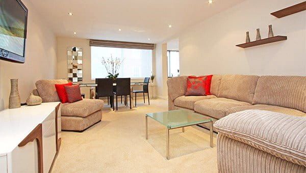 Smart two bedroom flat situated on the second floor (with lift) of this well run, polular portered Belgravia building. It is a contemporary apartment block, with all the modern conveniences which that affords. EPC rating D | Council Tax Band G - Photo 1