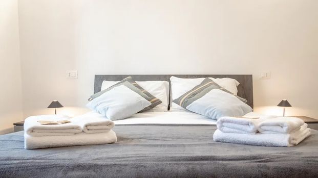 Via del Ponte allAsse, Florence, Tuscany 50144 - Photo 1