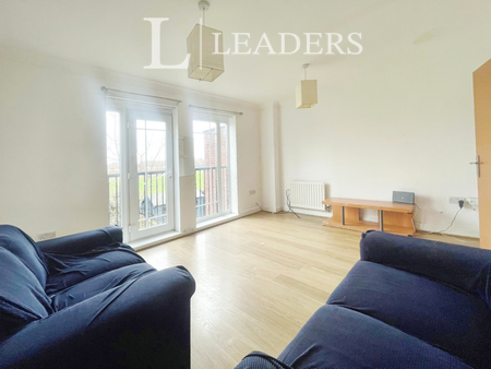 4 bedroom house to rent - Photo 2