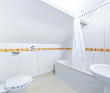 4 bed maisonette to rent in Simonside Terrace, Newcastle Upon Tyne,... - Photo 1