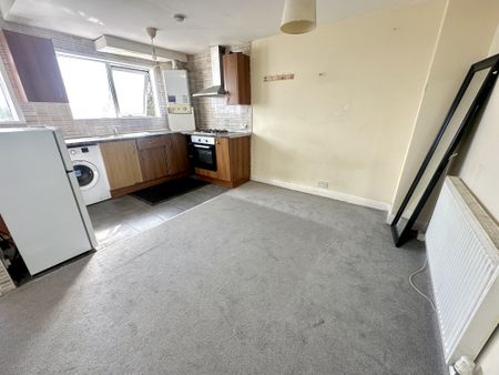 Church Road, Greater London, UB5 - Photo 5