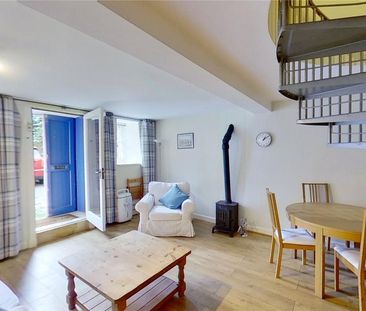 2 bedroom terraced house to rent - Photo 4