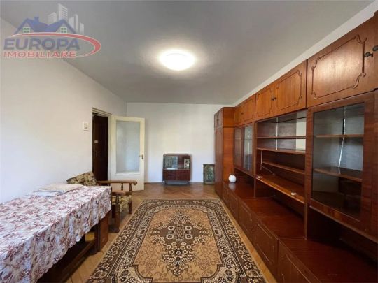 Apartament cu 2 camere de inchiriat zona centrala Tulcea - Fotografie 1