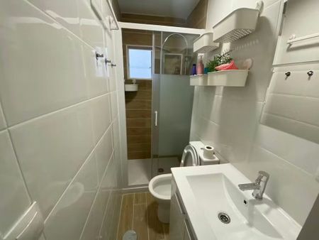 Calle del Corregidor Señor de la Elipa, Madrid, Community of Madrid 28030 - Photo 4