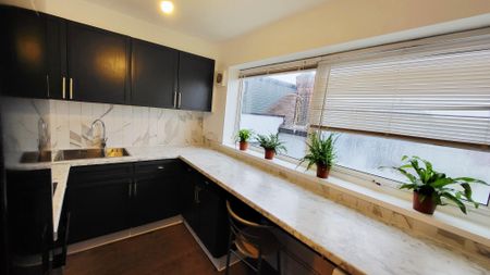 Crossbrook Street, Waltham Cross, Cheshunt - Photo 3