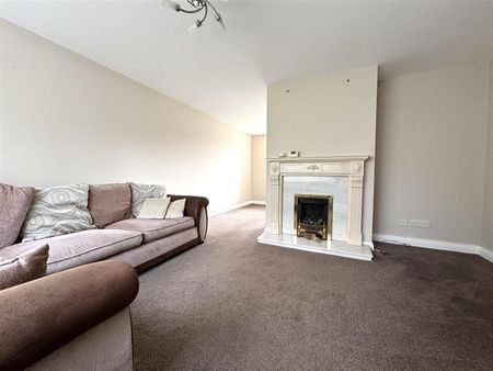 Tennyson Road, Monk Bretton, S71, Barnsley - Photo 5