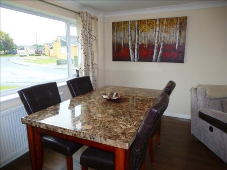 Cornfield Avenue - Photo 2