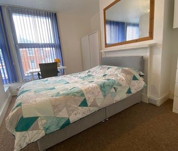 Room in a Shared House, Bedford Road, RG1 - Photo 3