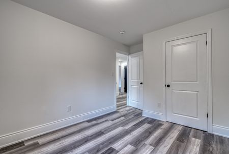 $2,375 / 3 br / 1.5 ba / 900 sqft 3BR Apartment Unit in Hamilton - Photo 3