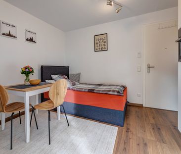 First occupancy: newly furnished apartment in Haar - Photo 2