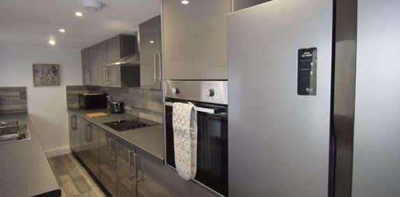 Colne Road Unit 3 - Photo 2