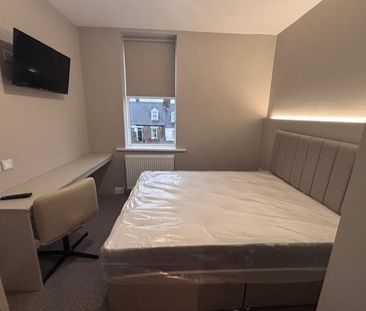 6 bedroom house of multiple occupation to rent - Photo 4