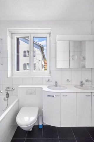 Central Veltheim à 10 minutes à pied de la gare LOCATION SANS ACOMPTE - Photo 2