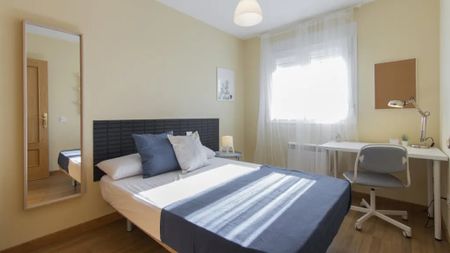 Calle de Turaco, Madrid, Community of Madrid 28011 - Photo 4