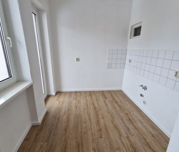 Für Sie frisch renoviert - top Wohnung mit Balkon! - Photo 2