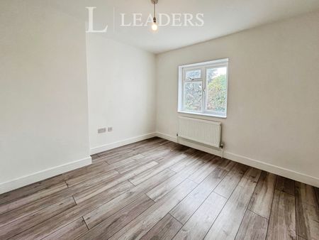 3 bedroom terraced to rent Dudley Road, Clacton-on-Sea - Photo 3