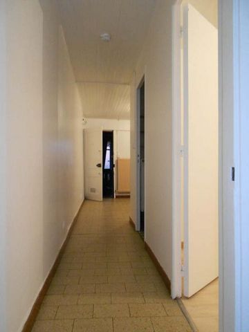 Location Appartement 2 pièces 45m² BESANCON 25000 - Photo 5